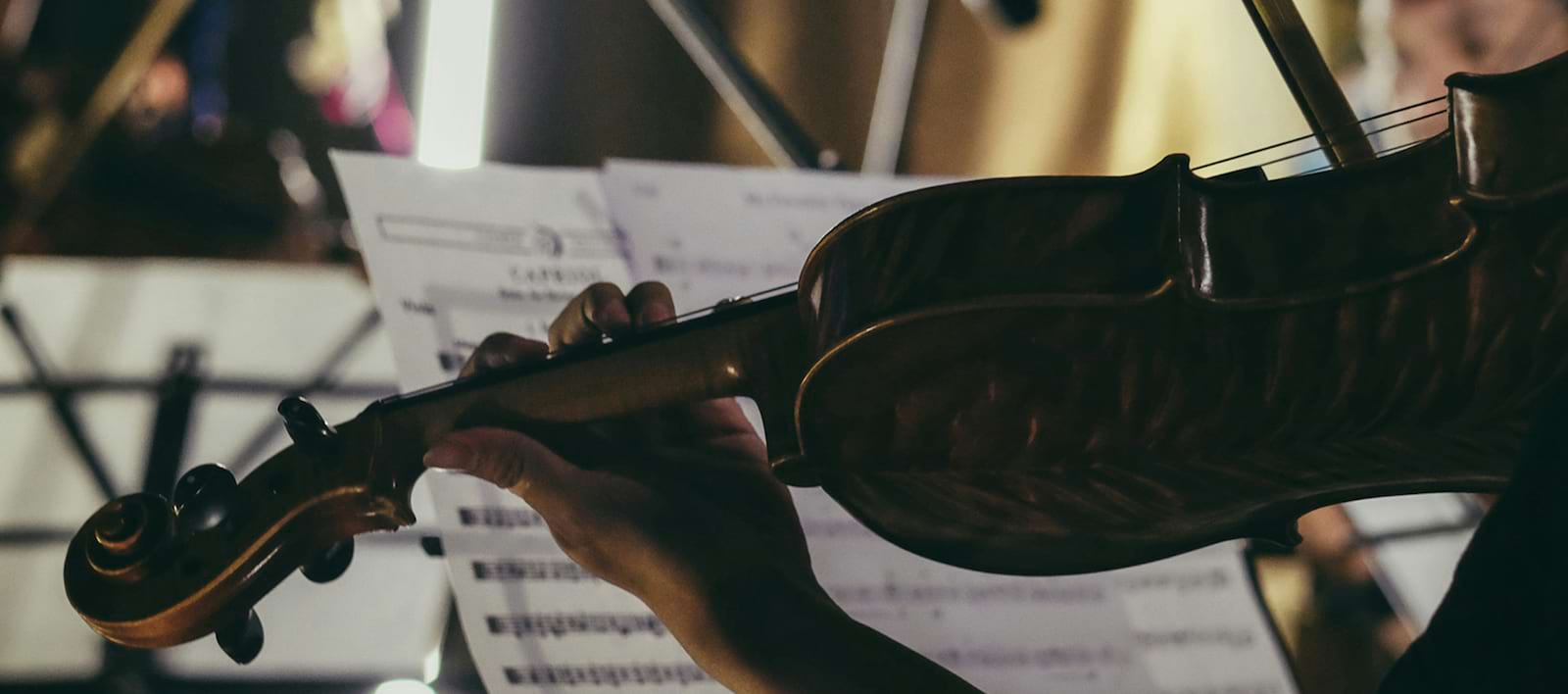 Glen Miller Orchestra In the Christmas Mood